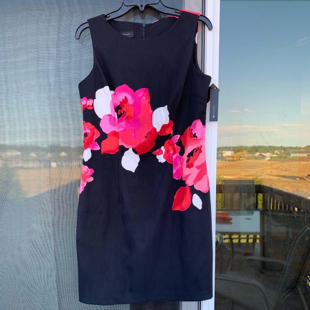 Women’s dress
